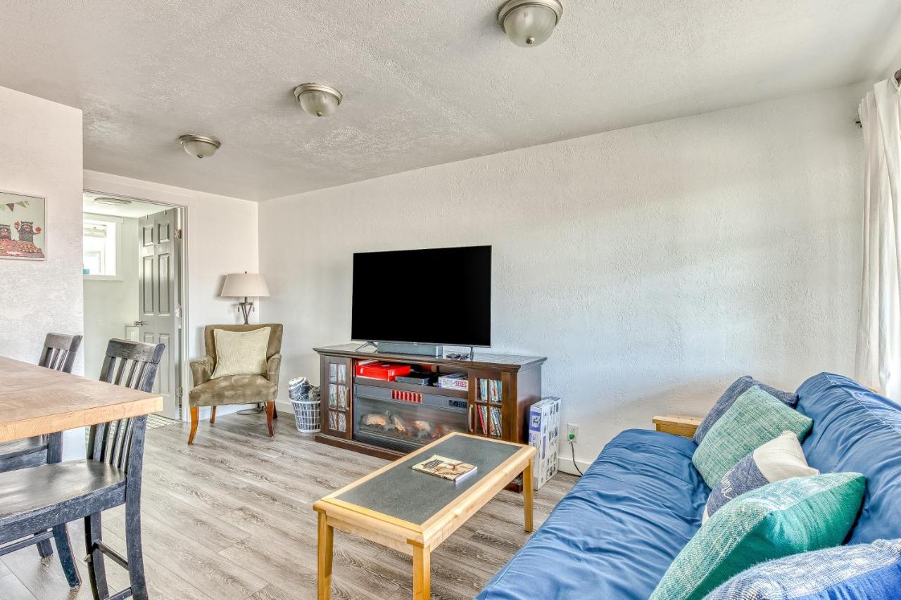 Ferienwohnung Cake By The Ocean Lincoln City Exterior foto