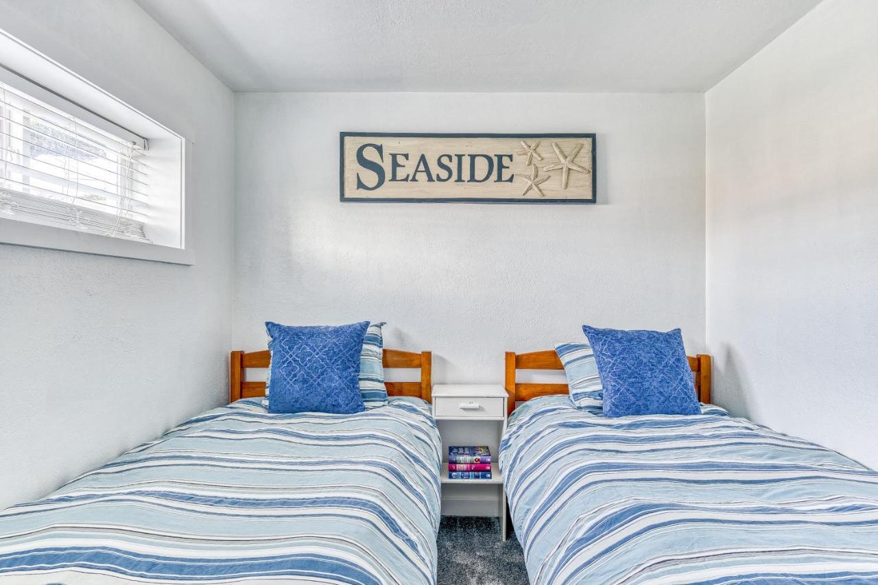 Ferienwohnung Cake By The Ocean Lincoln City Exterior foto